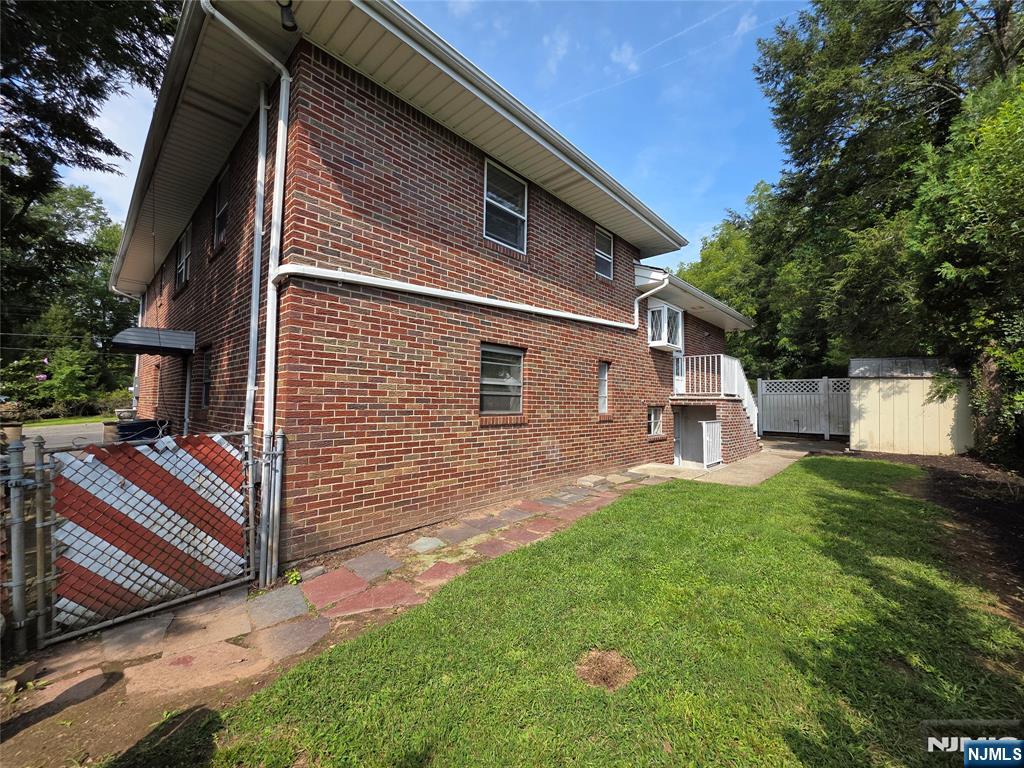main property photo 47