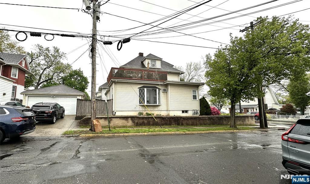 main property photo 22