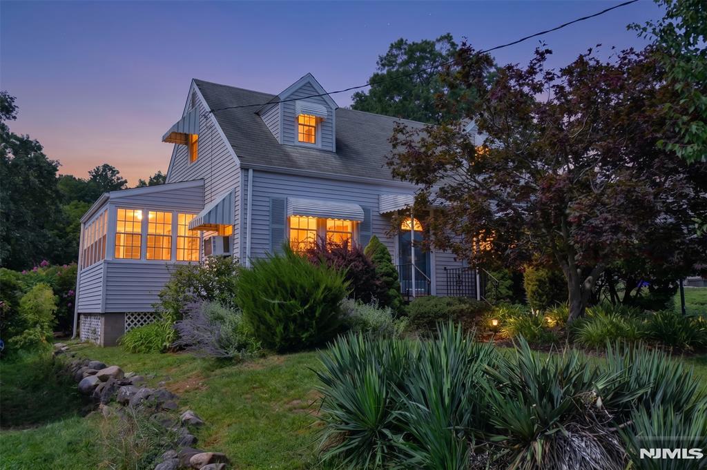 main property photo 27