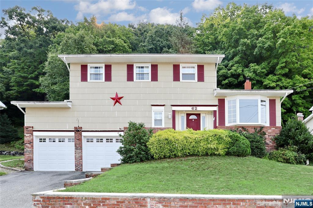 main property photo 0