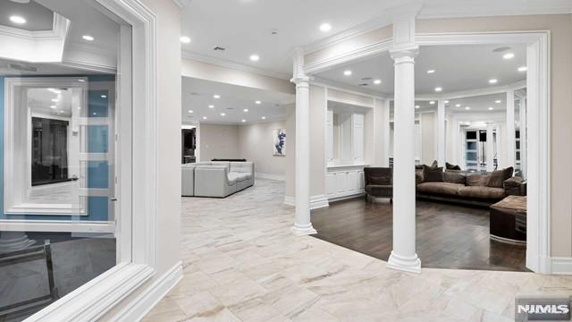 main property photo 40
