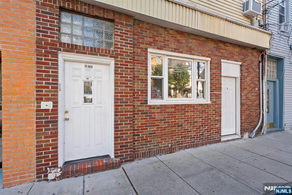 main property photo 21