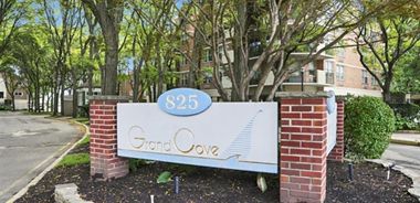 image of property with 1 Bed | 2 Bath | 0 Sqft