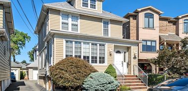 image of property with 4 Bed | 2 Bath | 0 Sqft