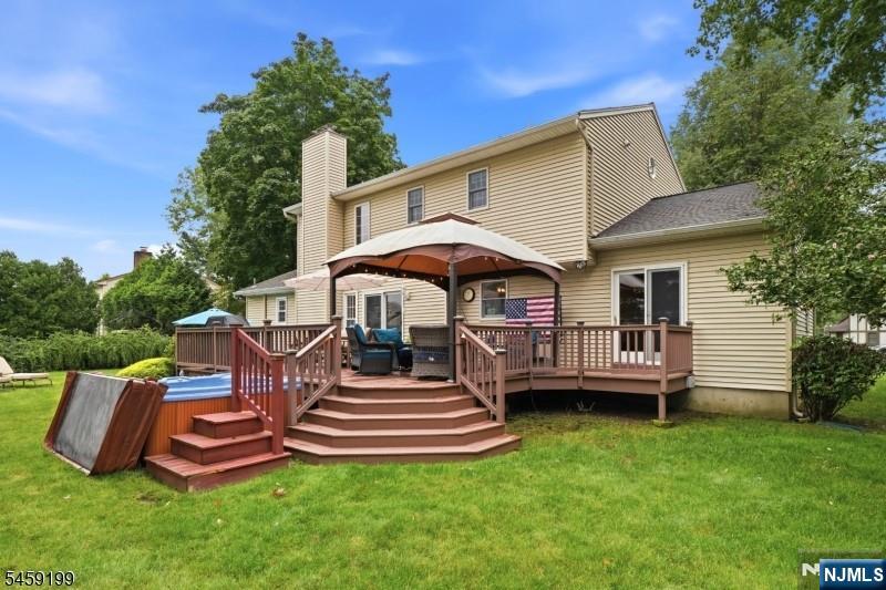 main property photo 34