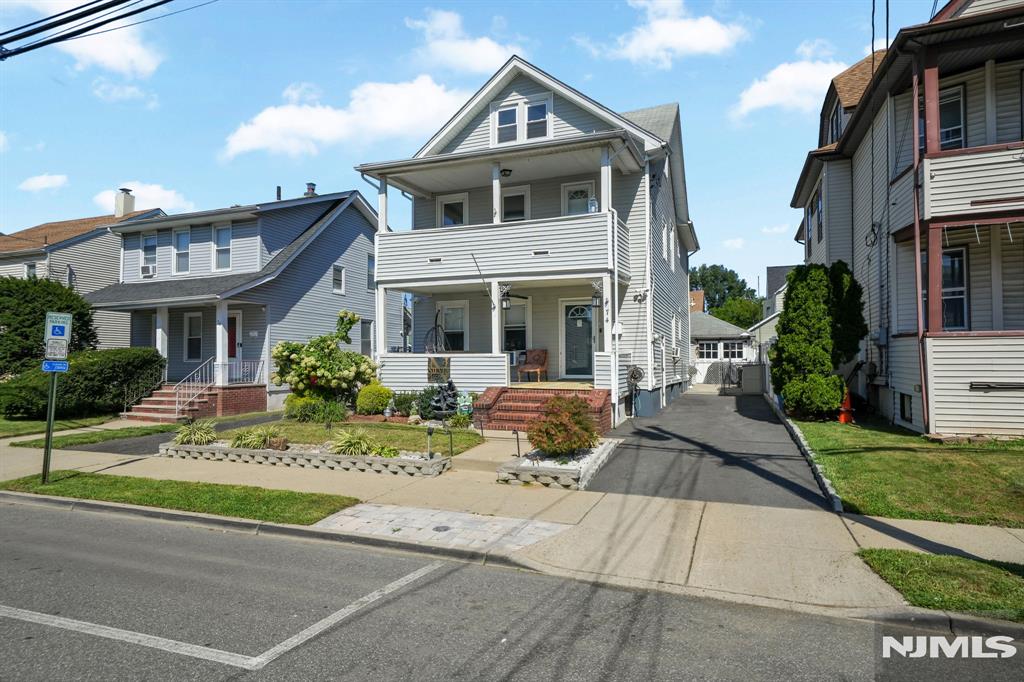 main property photo 24