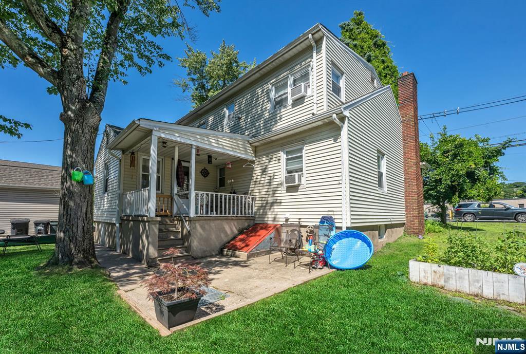 main property photo 5