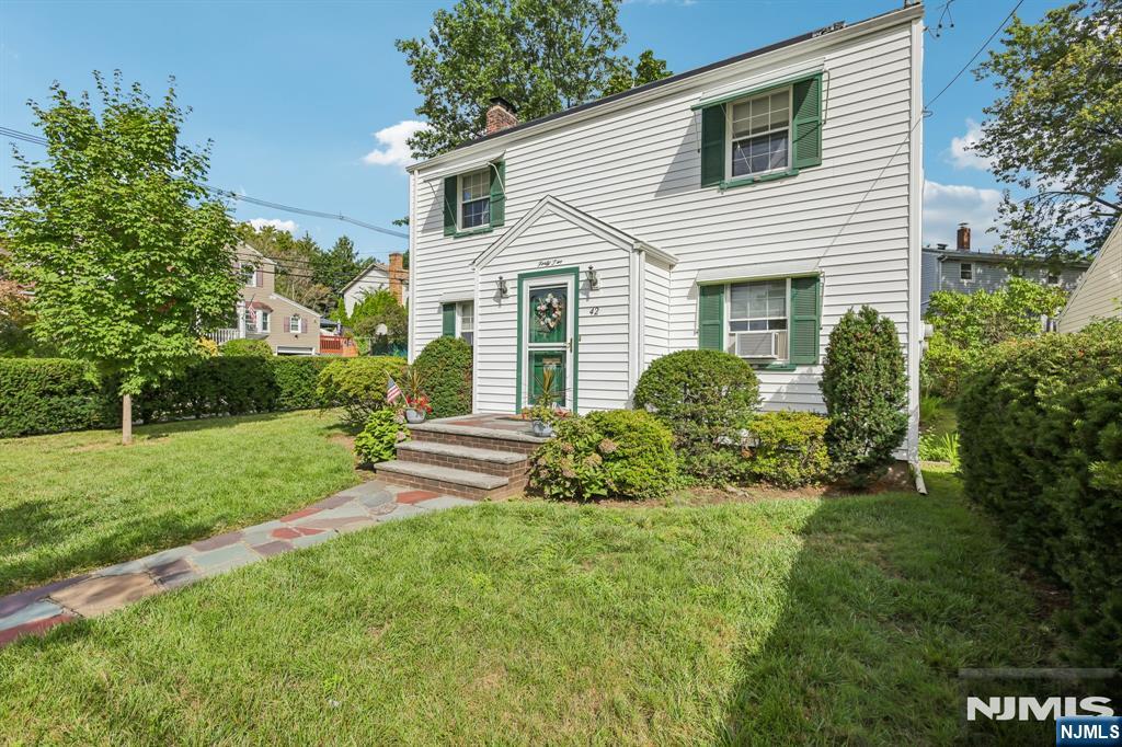 main property photo 1