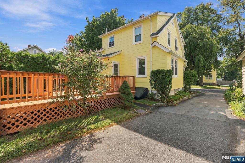 main property photo 29