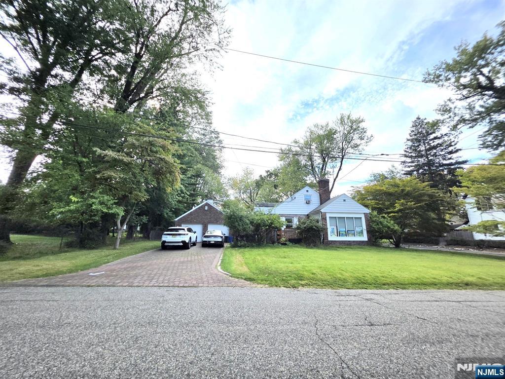 main property photo 19