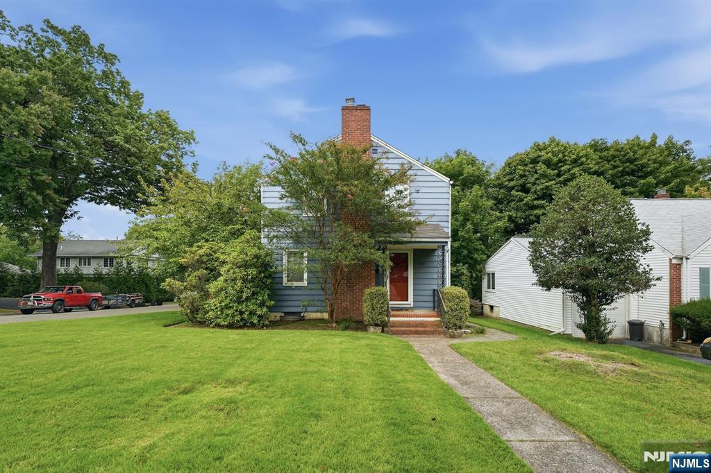 main property photo 1