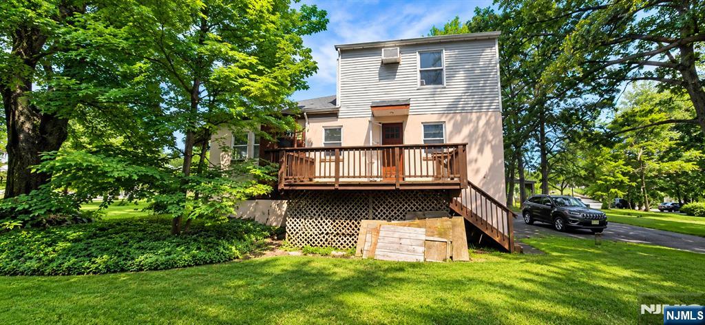 main property photo 13