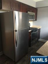 property viewer photo 4