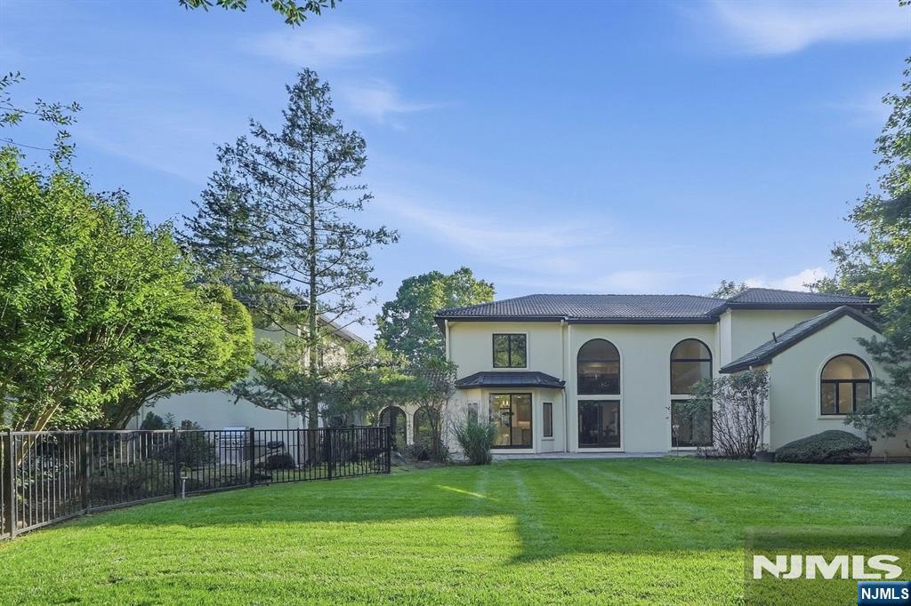 main property photo 48