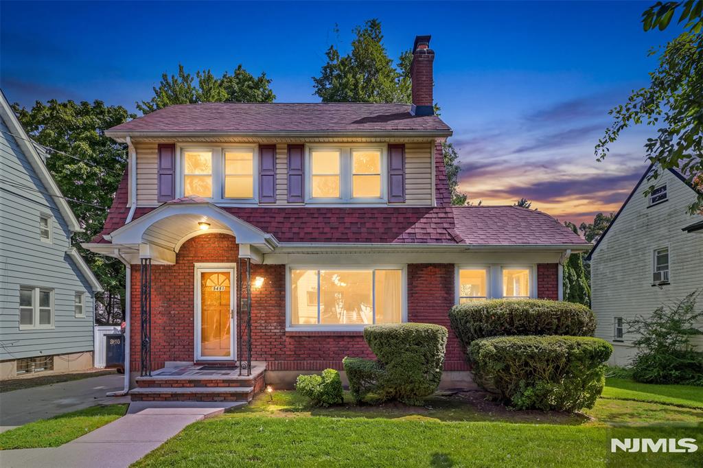 main property photo 30