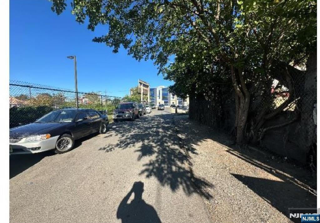 main property photo 7