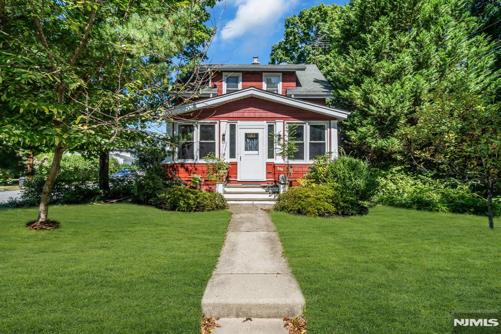 main property photo 2