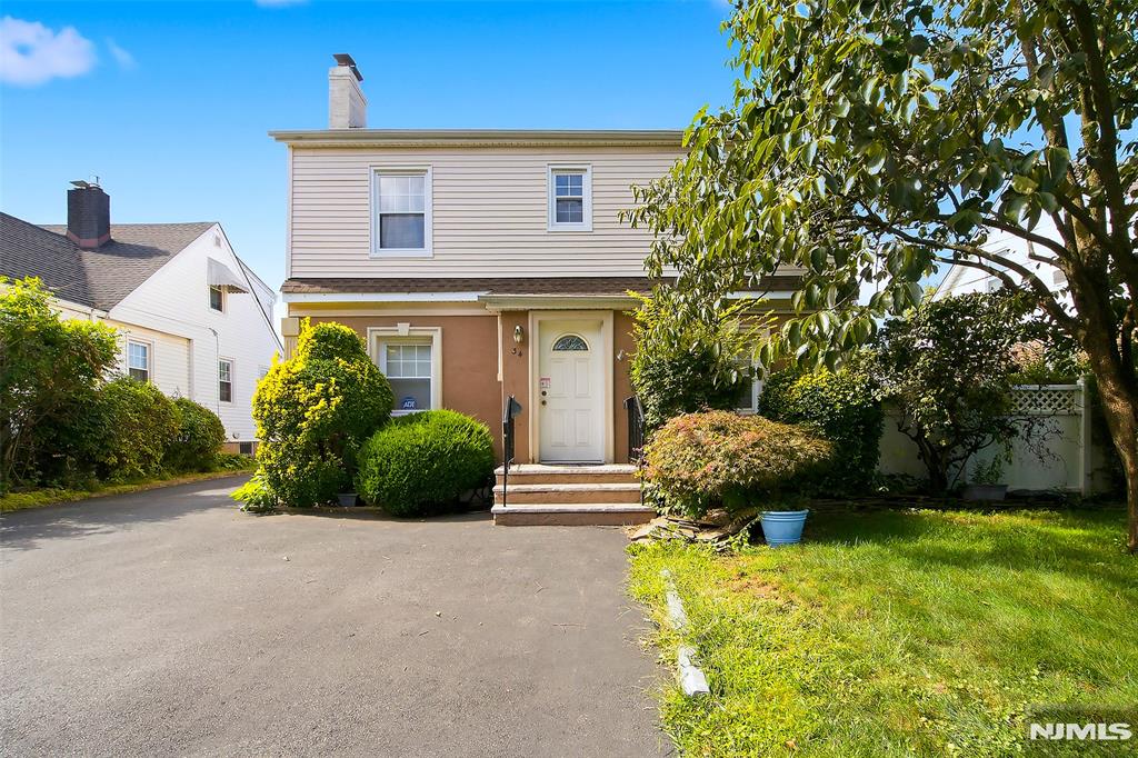 main property photo 3