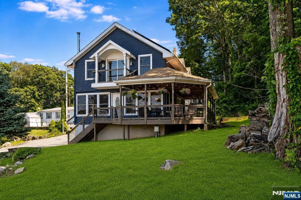 main property photo 39