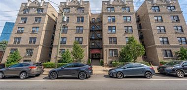 image of property with 2 Bed | 1 Bath | 0 Sqft