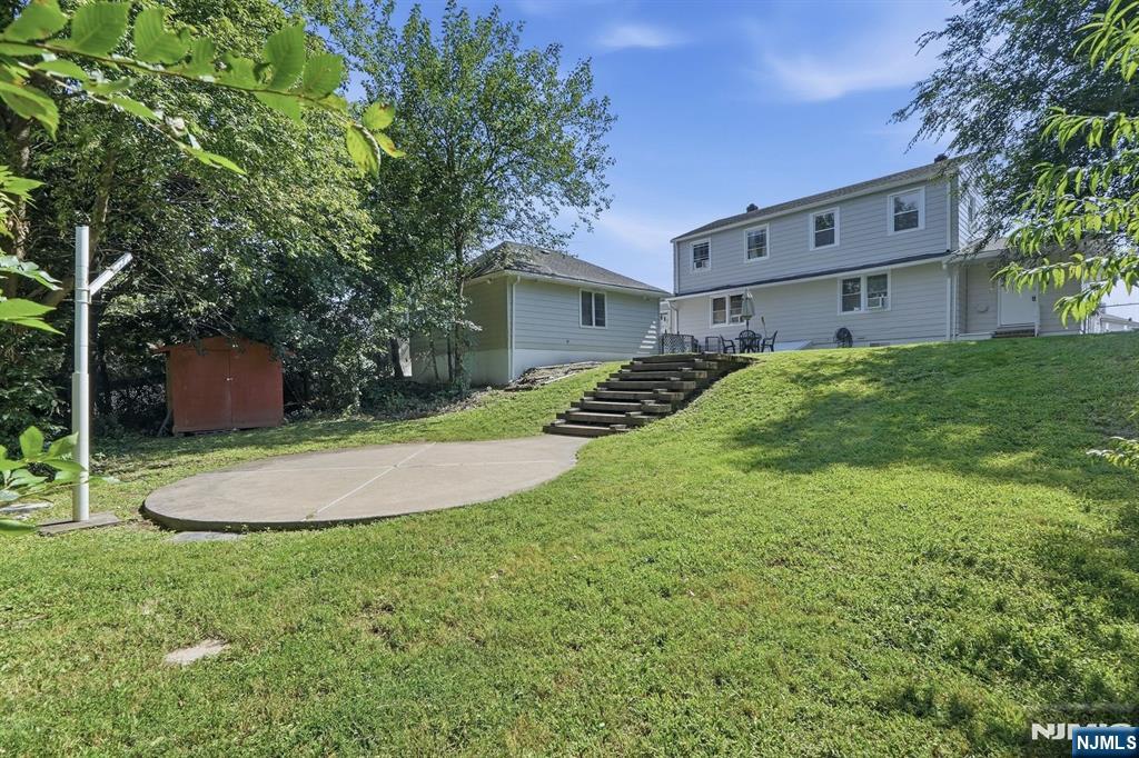 main property photo 43