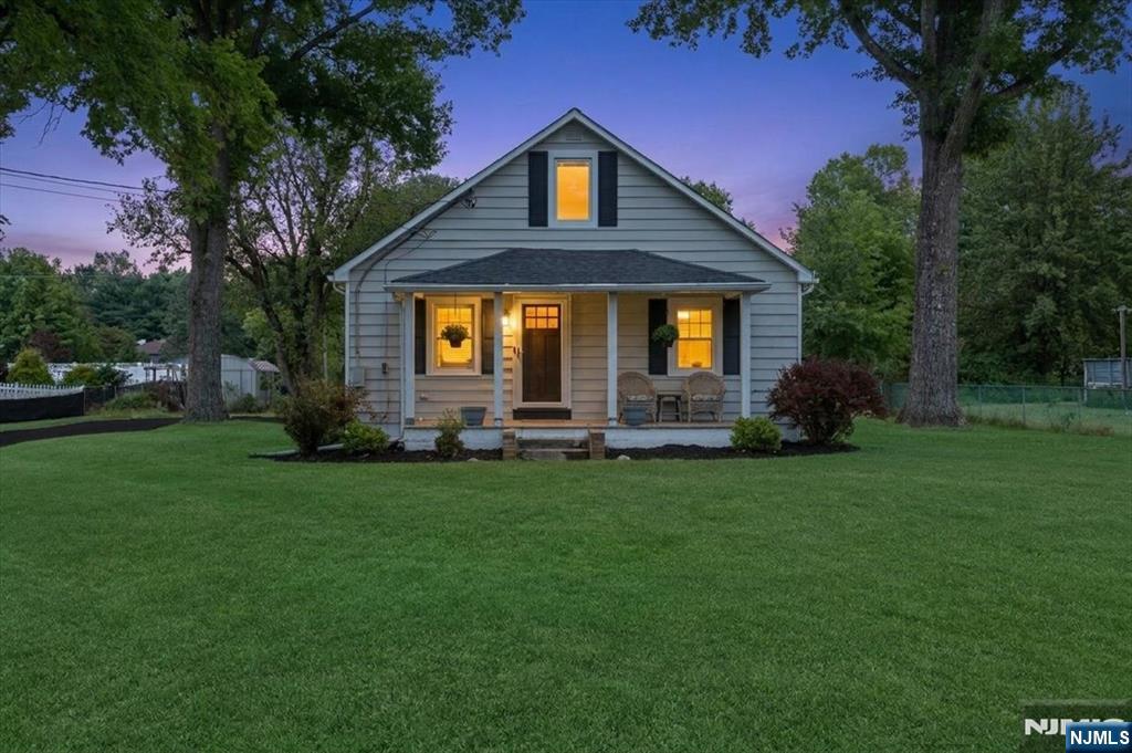 main property photo 31