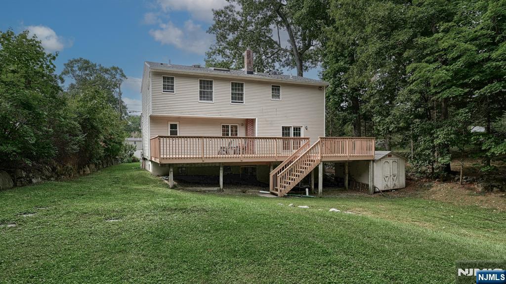 main property photo 24