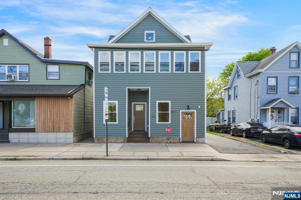 main property photo 1