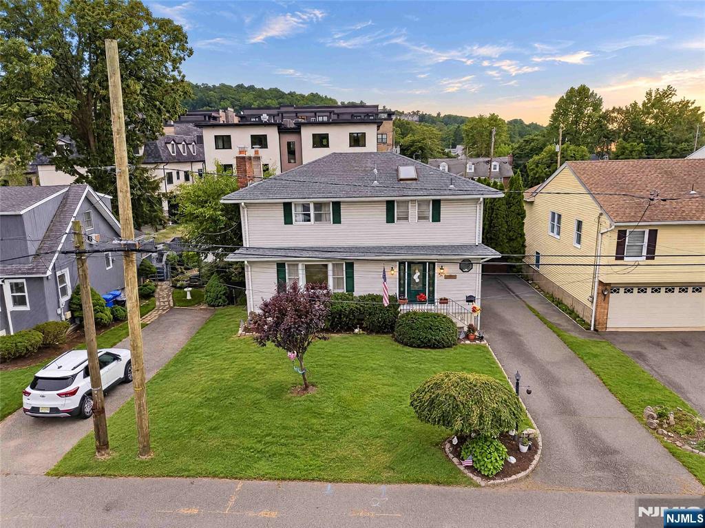 main property photo 21
