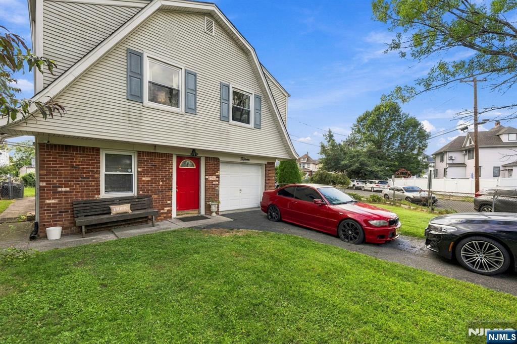 main property photo 34