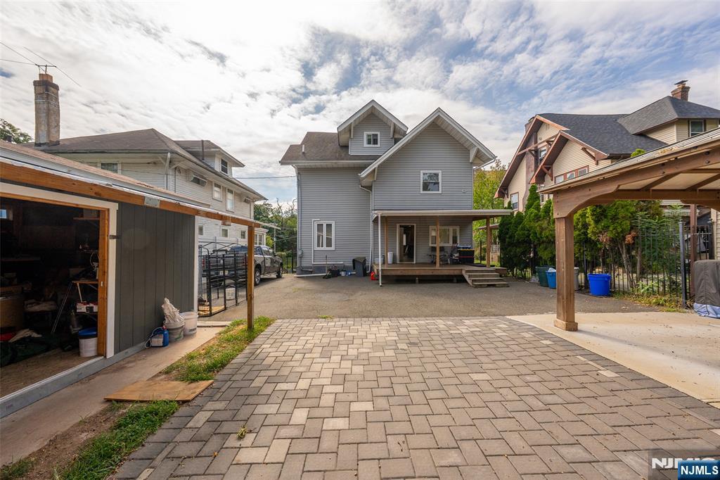 main property photo 26