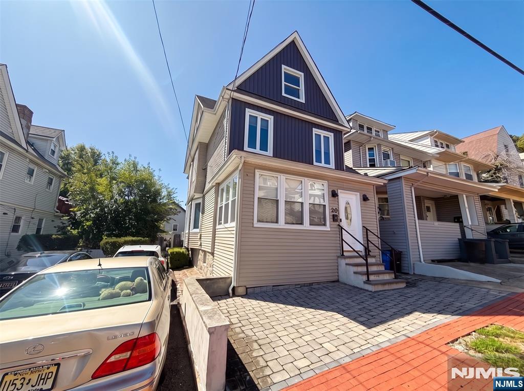 main property photo 1