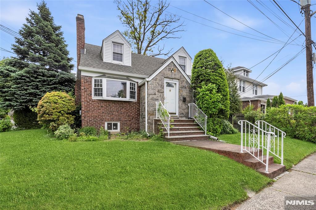 main property photo 42