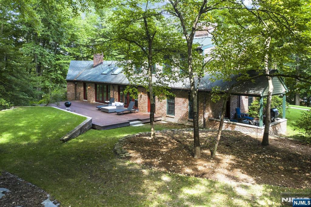 main property photo 29