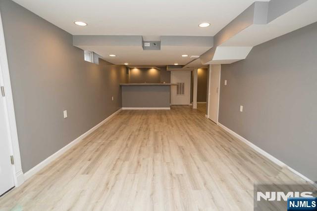 property viewer photo 23