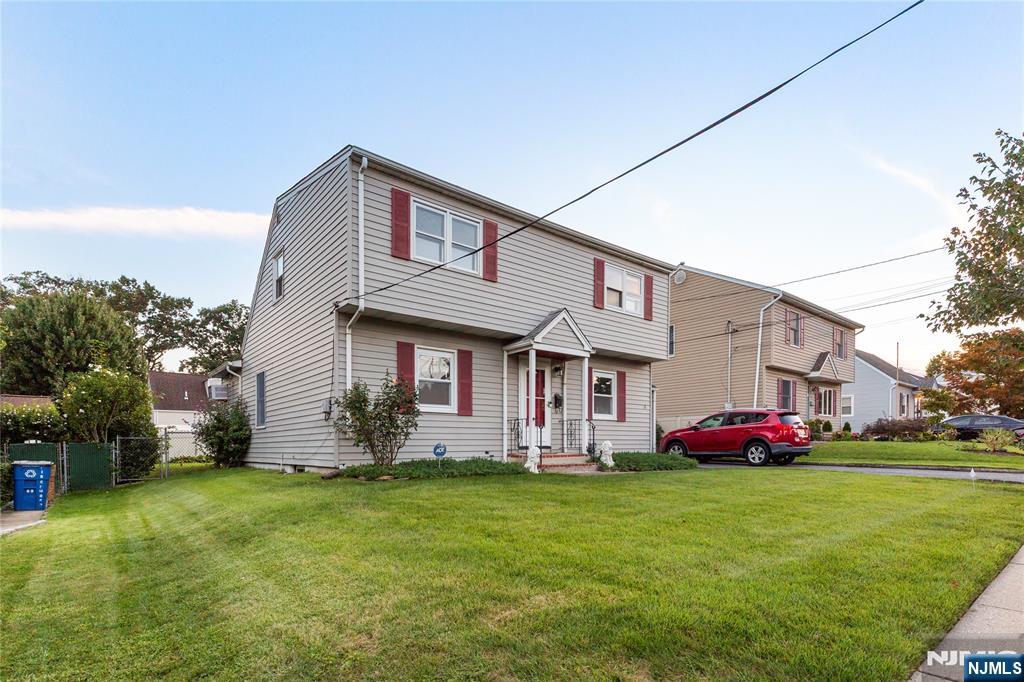 main property photo 2