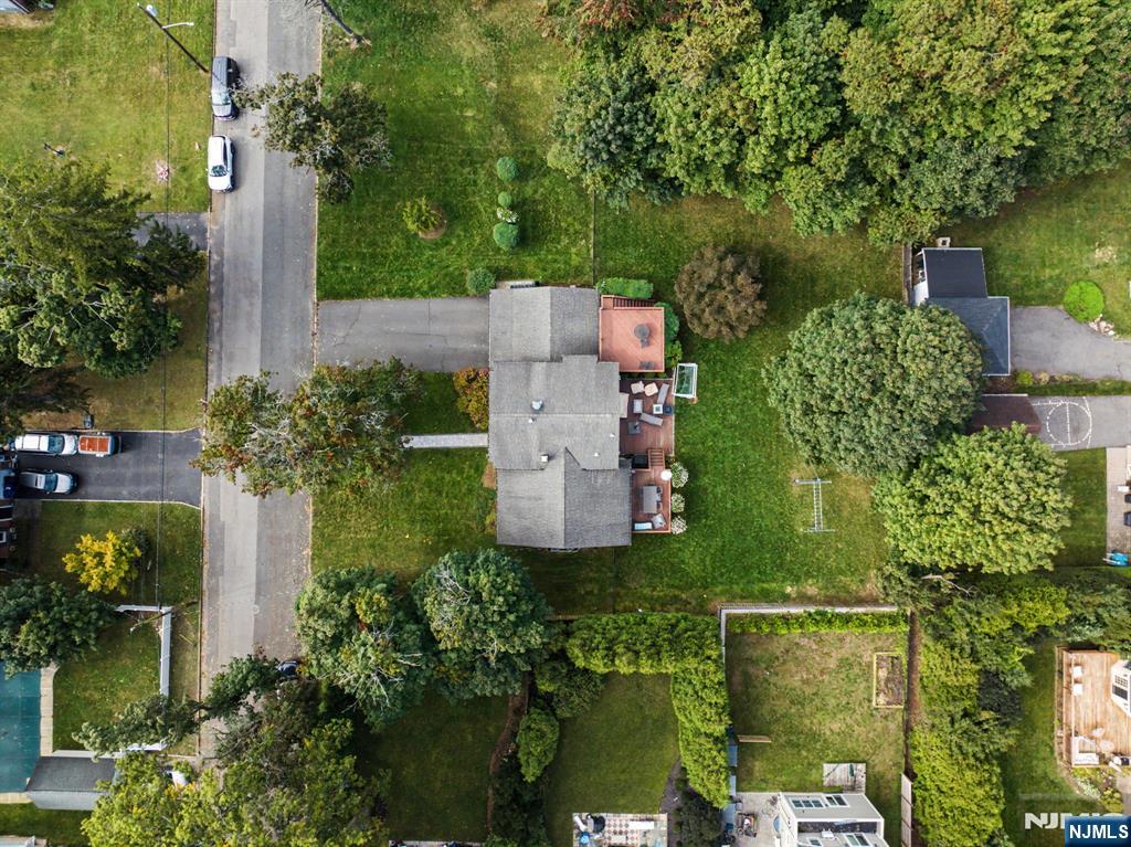 main property photo 49