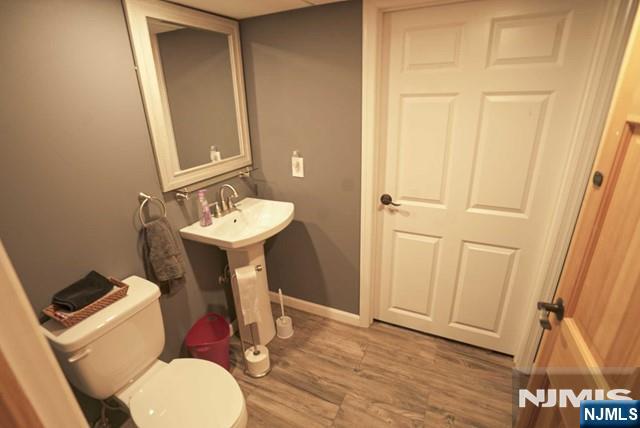 main property photo 12