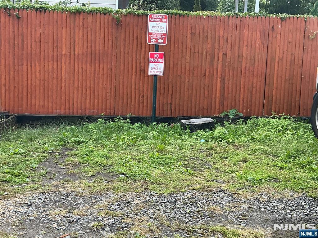 main property photo 16