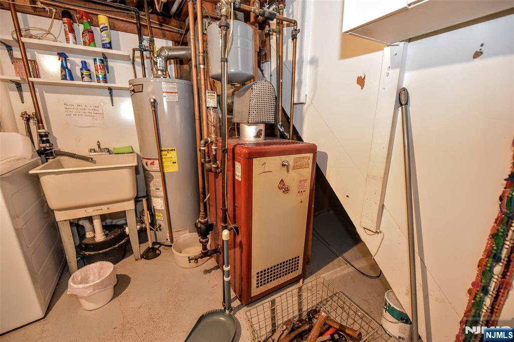 main property photo 33