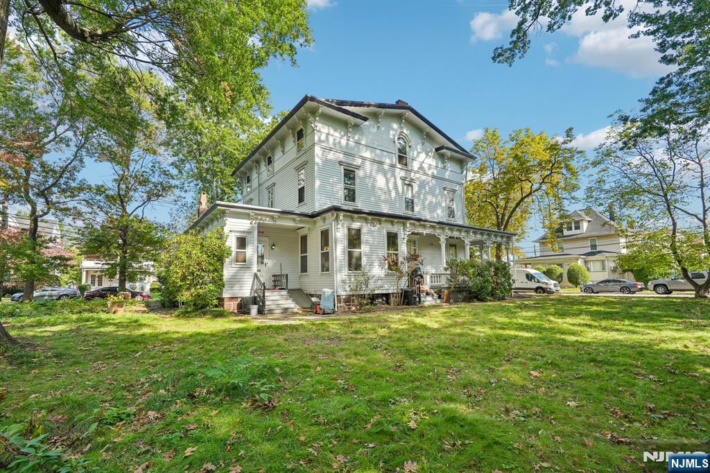 main property photo 43