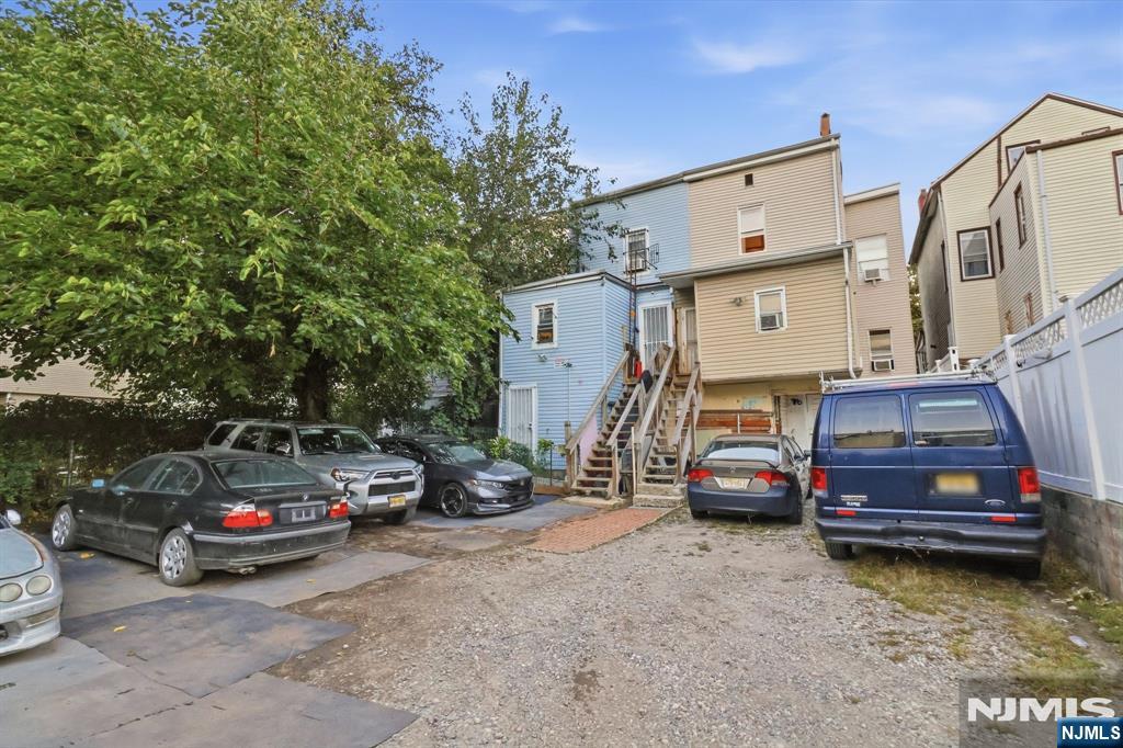 main property photo 24