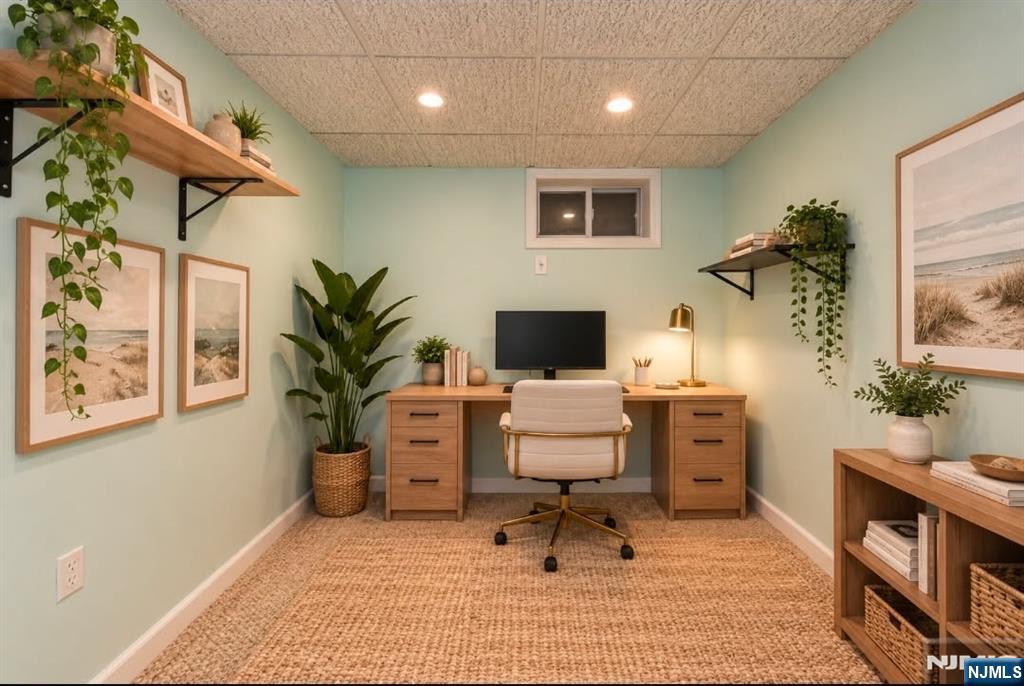 main property photo 28