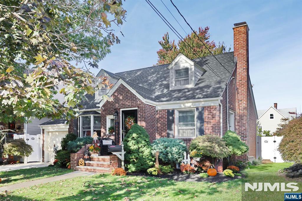 main property photo 49