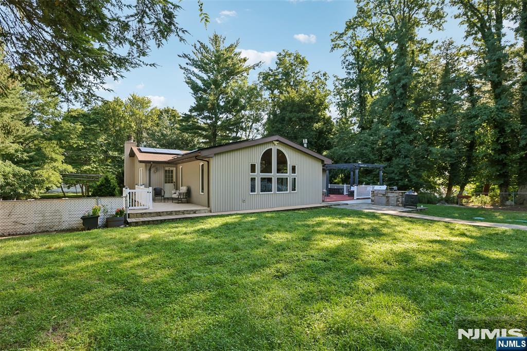 main property photo 42