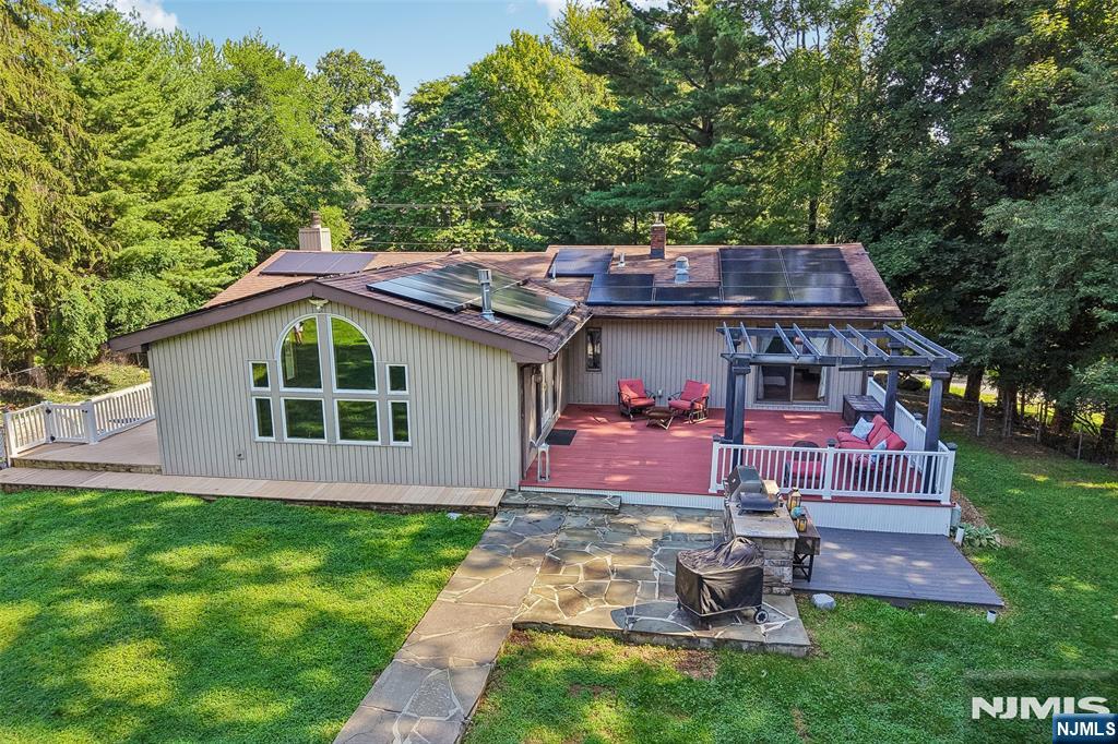 main property photo 43