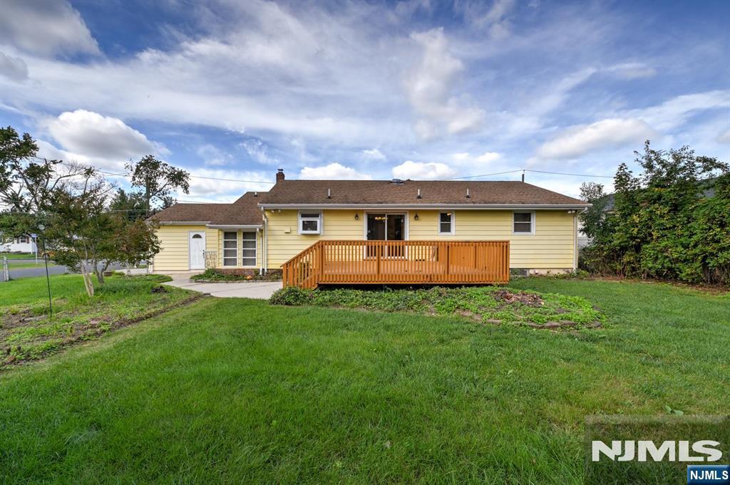 main property photo 42