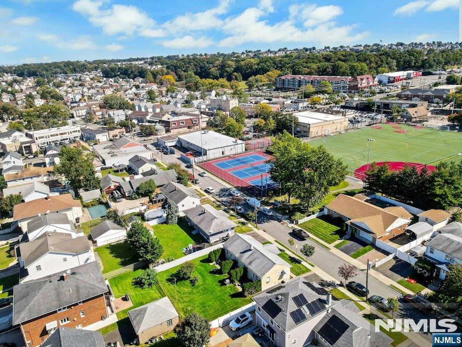 main property photo 22