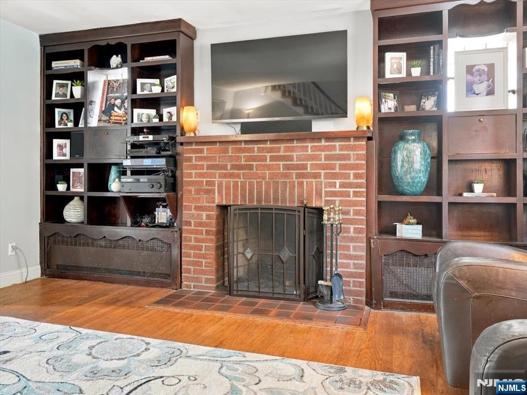 main property photo 14