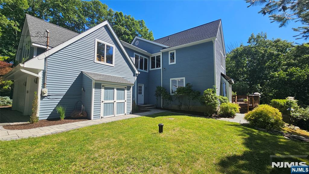 main property photo 44
